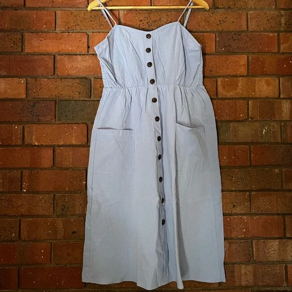NWOT. Blue cotton summer midi dress. Not worn. Two pockets. Spaghetti straps - Picture 6 of 11